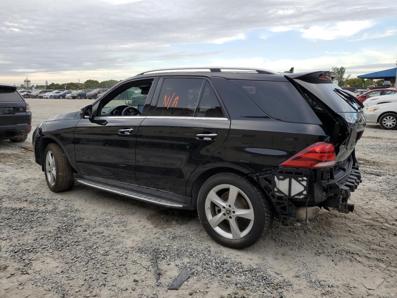 Image 2 of 2018 MERCEDES-BENZ GLE 350 2018 with VIN 4JGDA5JB1JB010047