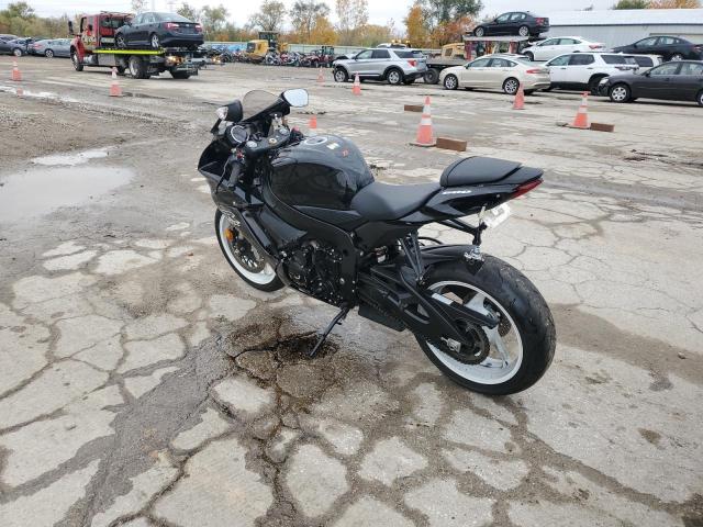 Image 3 of 2019 SUZUKI GSX-R600  2019 with VIN JS1GN7FA1K7100024