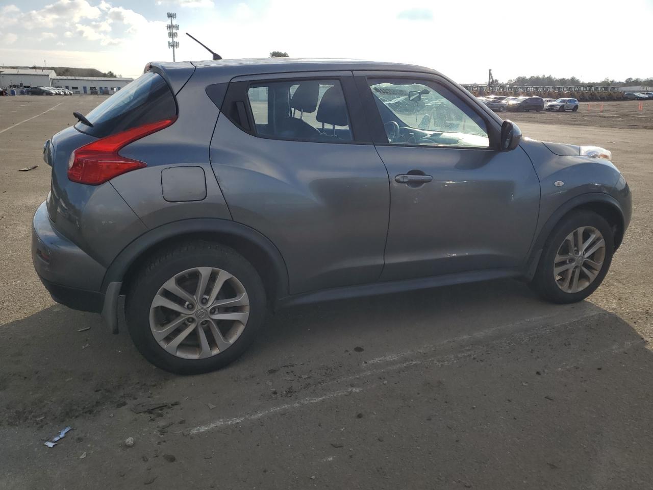 Obraz 3 z 2011 NISSAN JUKE S 2011 z VIN JN8AF5MRXBT017516