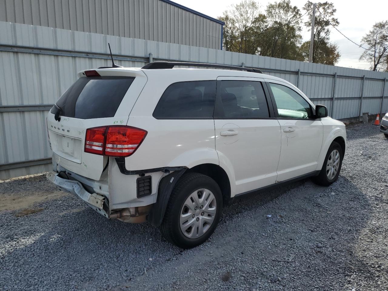 Изображение 3 2020 DODGE JOURNEY SE 2020 с VIN 3C4PDCAB6LT194853