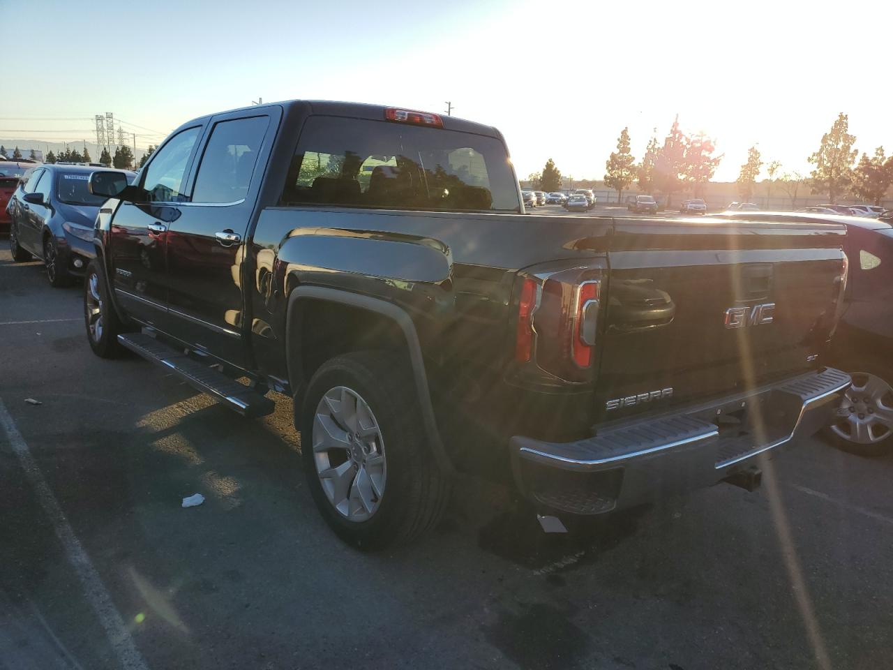 Image 2 of 2017 GMC SIERRA C1500 SLT 2017 with VIN 3GTP1NEC4HG133850