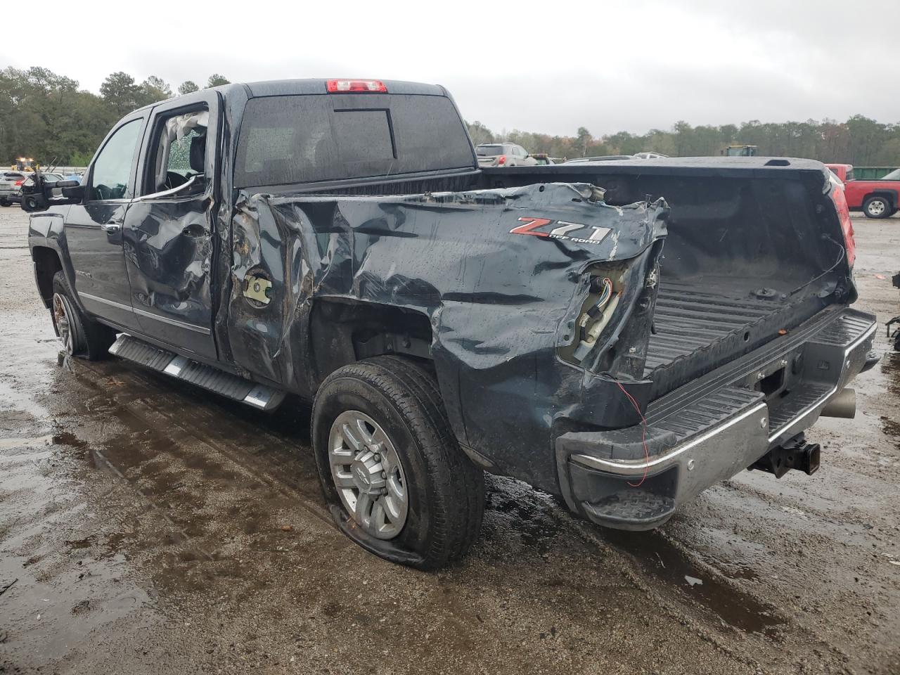 Image 3 of 2019 CHEVROLET SILVERADO K3500 LTZ 2019 with VIN 1GC4KXEY1KF181659