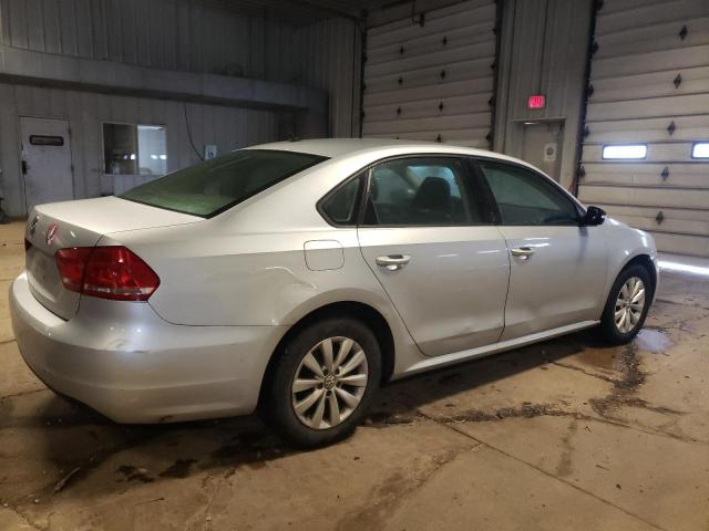 Image 3 of 2013 VOLKSWAGEN PASSAT S 2013 with VIN 1VWAH7A31DC009404