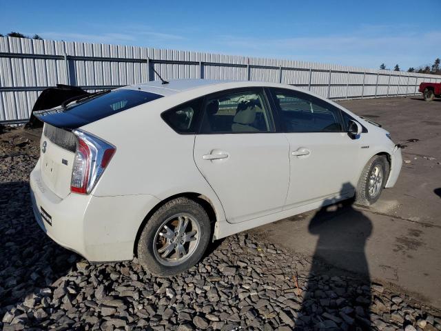 Image 3 of 2015 TOYOTA PRIUS  2015 with VIN JTDKN3DUXF1878482