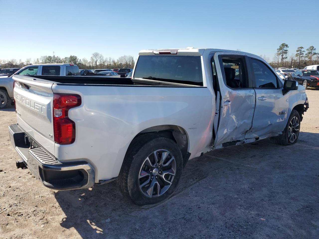 Изображение 3 2020 CHEVROLET SILVERADO C1500 LT 2020 с VIN 3GCPWCEDXLG159294