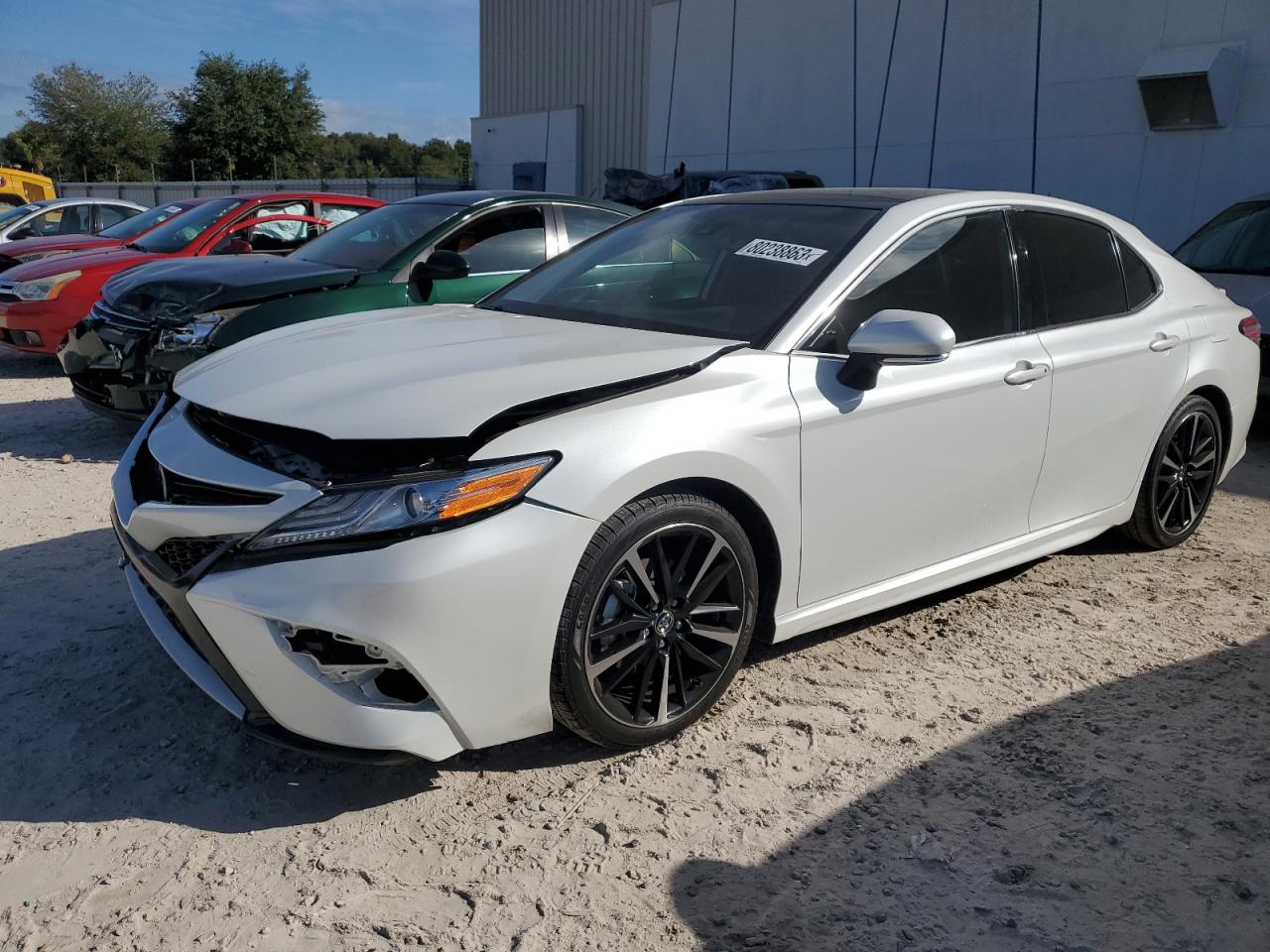 Obraz 1 z 2020 TOYOTA CAMRY XSE 2020 z VIN 4T1K61AK0LU318027