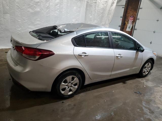 Image 3 of 2017 KIA FORTE LX 2017 with VIN 3KPFK4A73HE042950