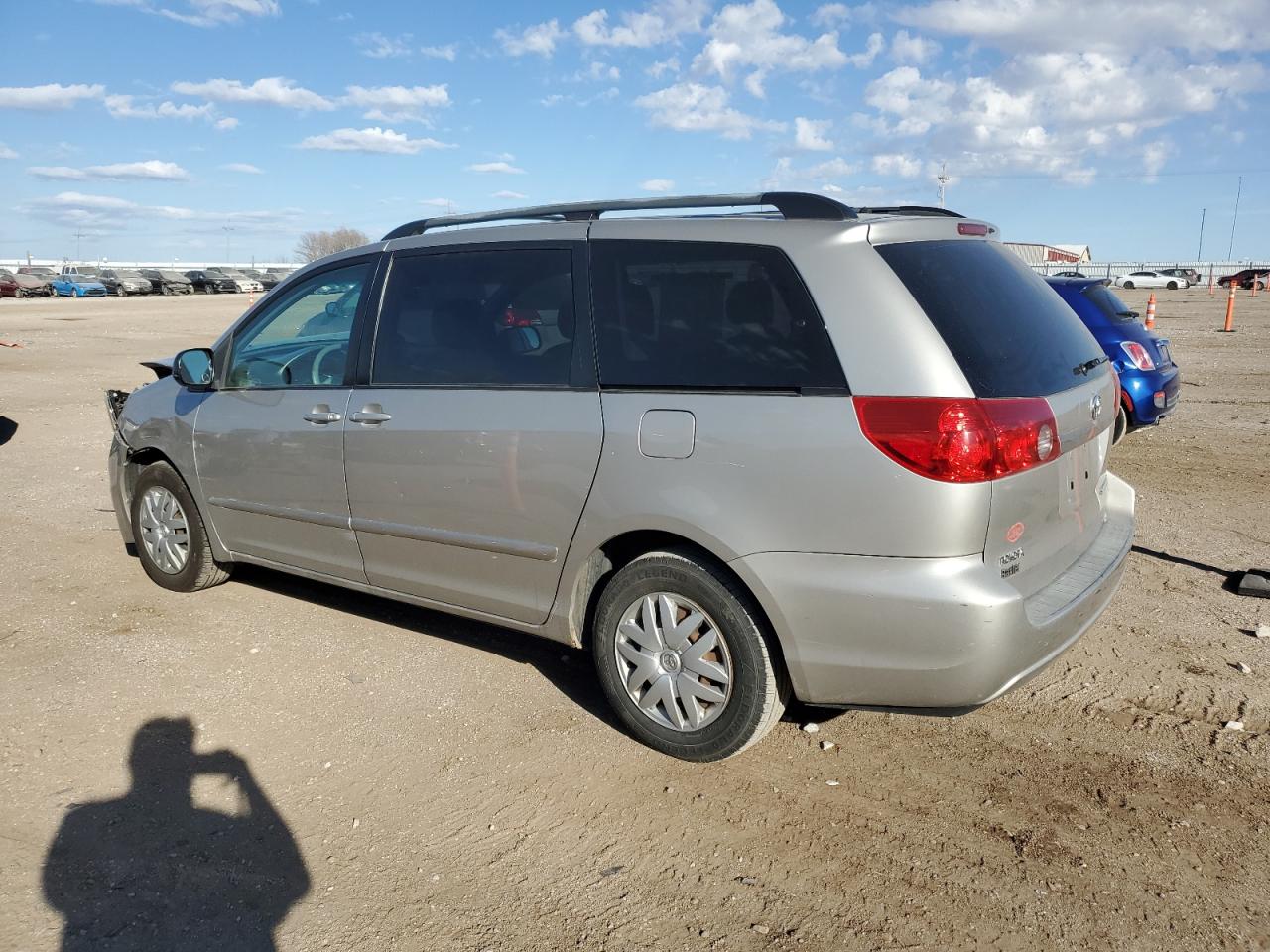 Изображение 2 2007 TOYOTA SIENNA CE 2007 с VIN 5TDZK23C57S082205