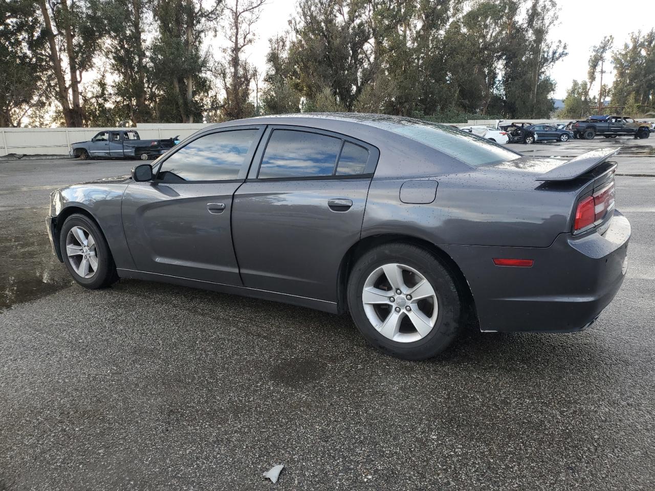 Изображение 2 2014 DODGE CHARGER SE 2014 с VIN 2C3CDXBG3EH307013