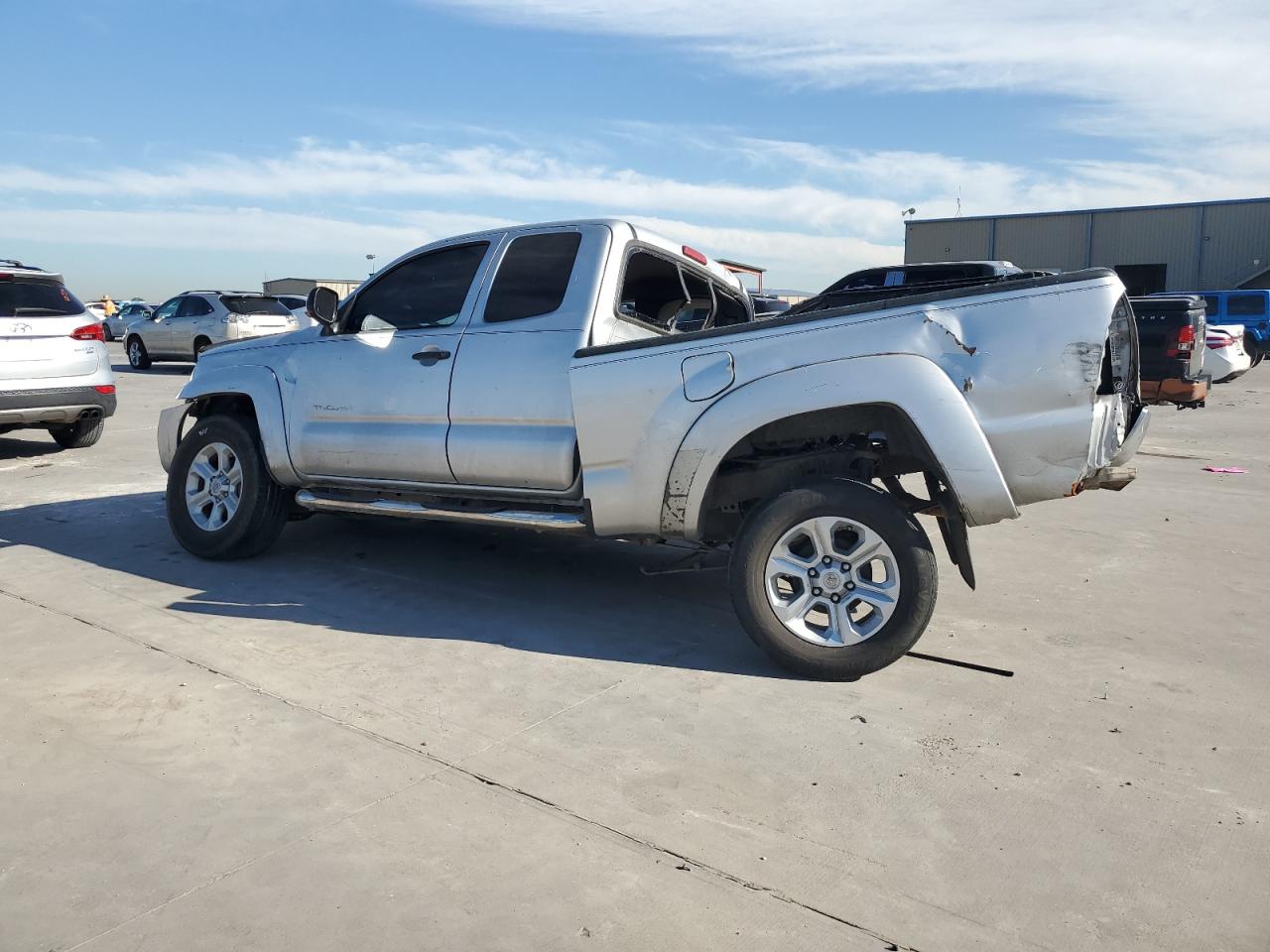 Image 2 of 2006 TOYOTA TACOMA PRERUNNER ACCESS CAB 2006 with VIN 5TETU62N36Z255991