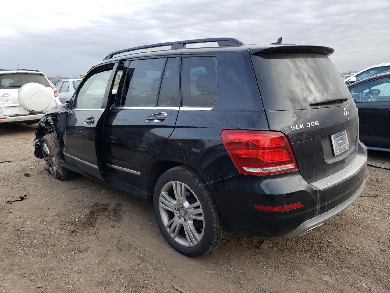 Image 2 of 2015 MERCEDES-BENZ GLK 350 4MATIC 2015 with VIN WDCGG8JB5FG388152