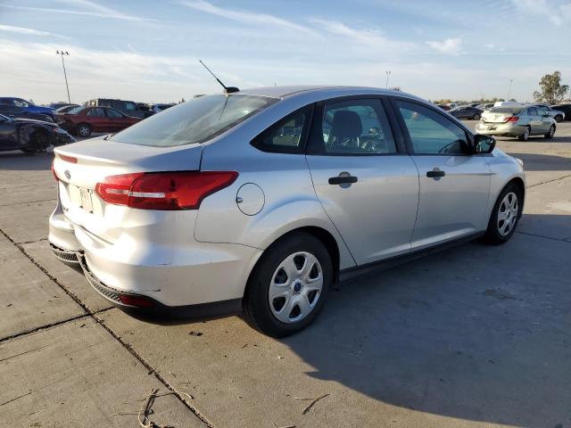 Image 3 of 2016 FORD FOCUS S 2016 with VIN 1FADP3E23GL384282