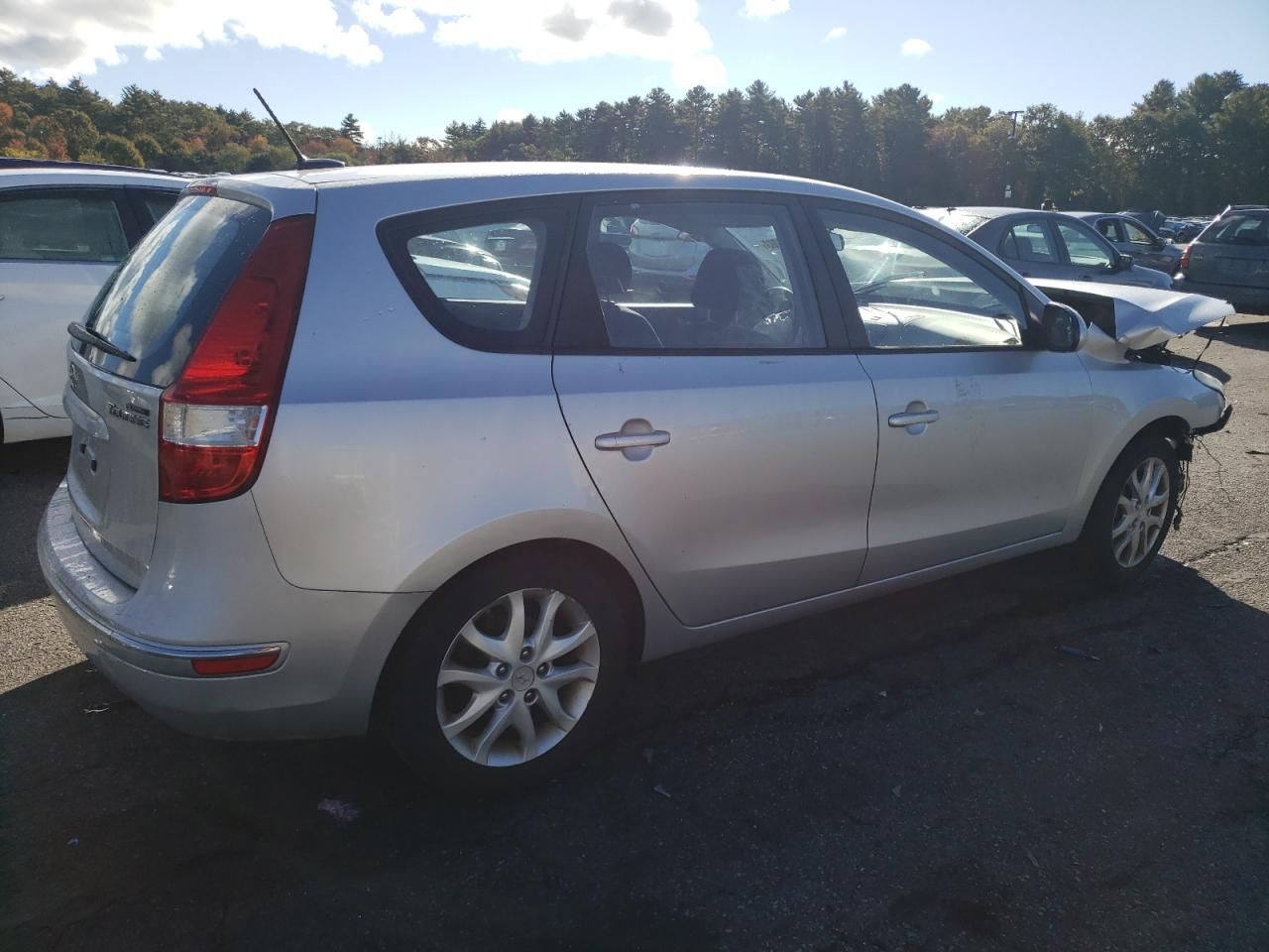 Изображение 3 2009 HYUNDAI ELANTRA TOURING  2009 с VIN KMHDC86E39U038589