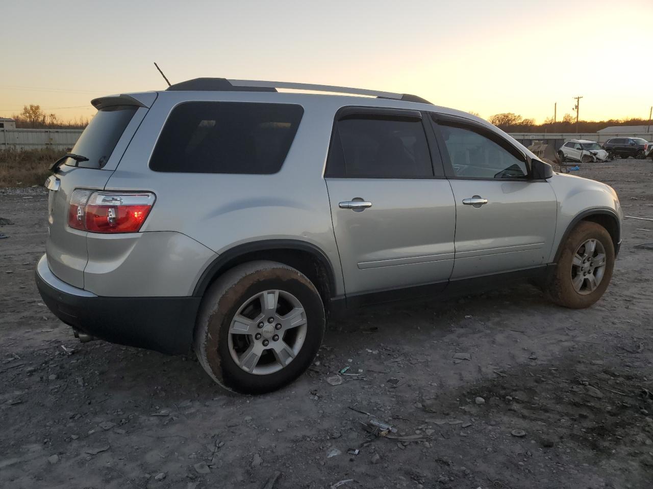 Изображение 3 2012 GMC ACADIA SLE 2012 с VIN 1GKKRPED7CJ275046