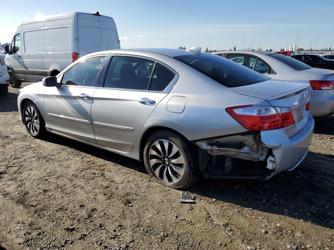 Изображение 2 2014 HONDA ACCORD HYBRID 2014 с VIN 1HGCR6F34EA005700