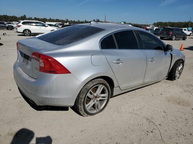 Obraz 3 z 2015 VOLVO S60 PREMIER 2015 z VIN YV140MFK7F2355479