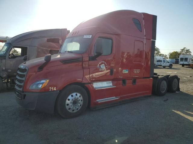 Image 2 of 2018 FREIGHTLINER CASCADIA 126  2018 with VIN 3AKJHHDRXJSJJ1799