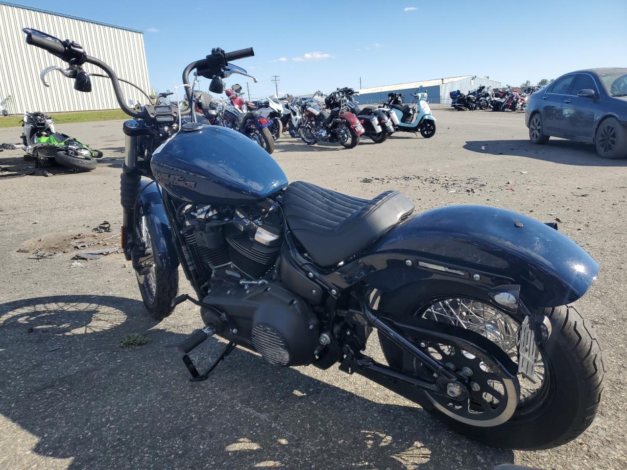 Obraz 3 z 2019 HARLEY-DAVIDSON FXBB  2019 z VIN 1HD1YJJ12KC018901