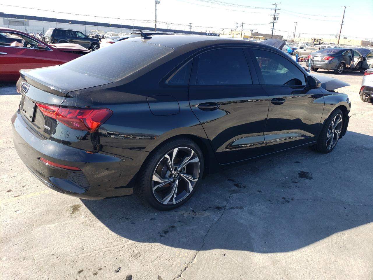 Изображение 3 2023 AUDI A3 PREMIUM 2023 с VIN WAUGUDGY1PA027117