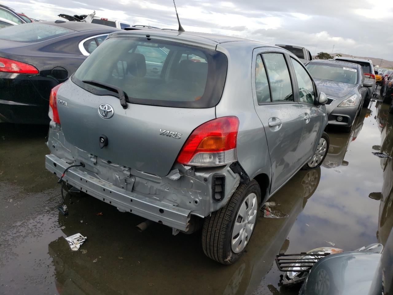 Obraz 3 z 2009 TOYOTA YARIS  2009 z VIN JTDKT903095245072
