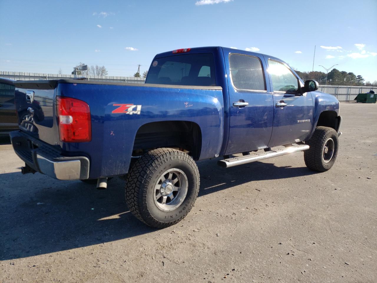 Изображение 3 2013 CHEVROLET SILVERADO K1500 LT 2013 с VIN 3GCPKSE72DG155127