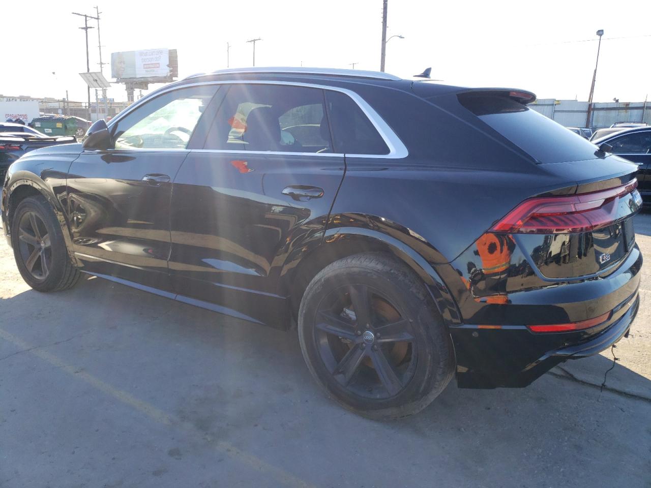Image 2 of 2019 AUDI Q8 PREMIUM 2019 with VIN WA1AVAF14KD010659