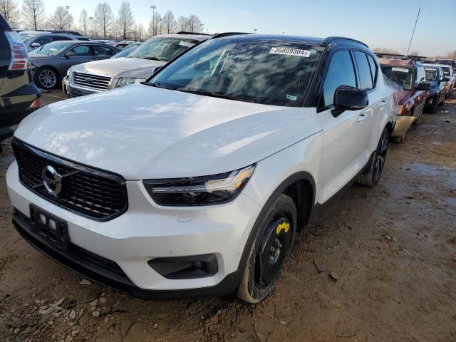 Image 1 of 2022 VOLVO XC40 T5 R-DESIGN 2022 with VIN YV4162UM9N2655505