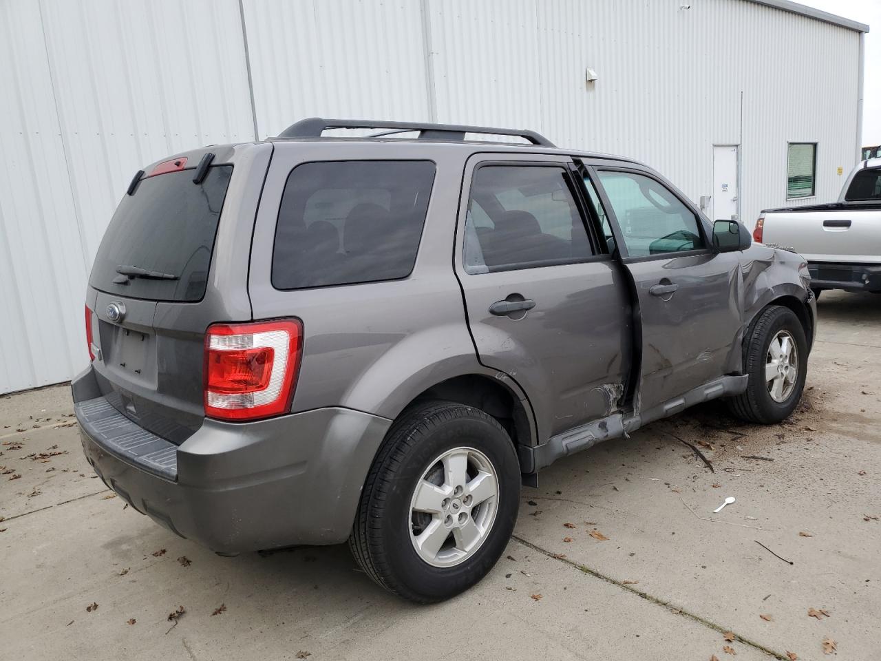 Obraz 3 z 2012 FORD ESCAPE XLT 2012 z VIN 1FMCU0D72CKB47742