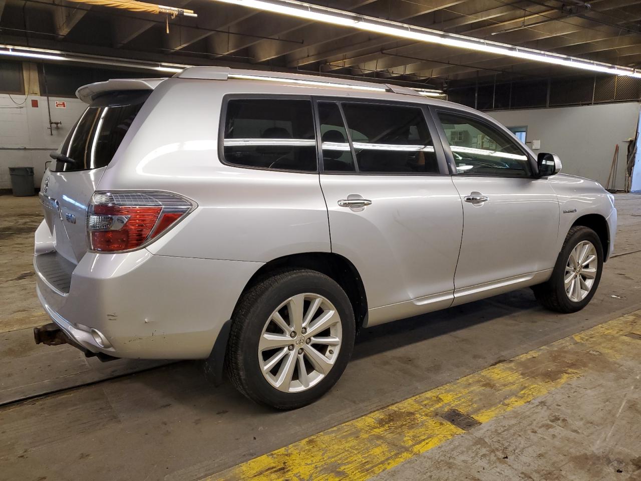 Image 3 of 2009 TOYOTA HIGHLANDER HYBRID 2009 with VIN JTEEW41AX92027092