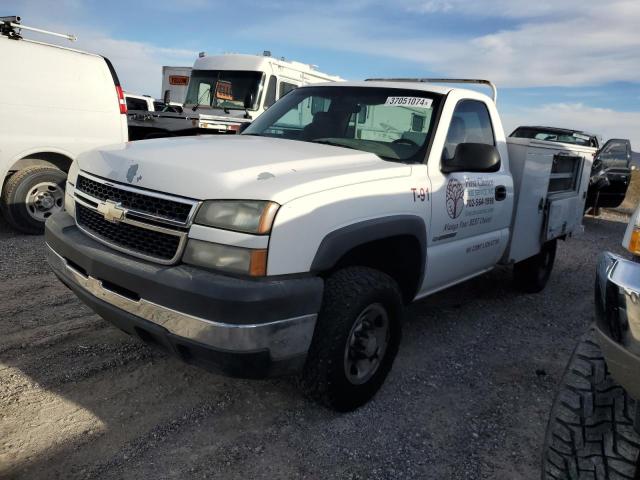 Image 1 of 2006 CHEVROLET SILVERADO C2500 HEAVY DUTY 2006 with VIN 1GBHC24U06E244217