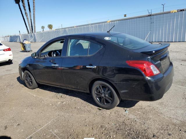 Obraz 2 z 2018 NISSAN VERSA S 2018 z VIN 3N1CN7AP7JL821588