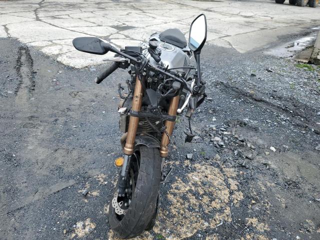 Image 2 of 2022 HONDA CBR500 RA 2022 with VIN MLHPC625XN5301111