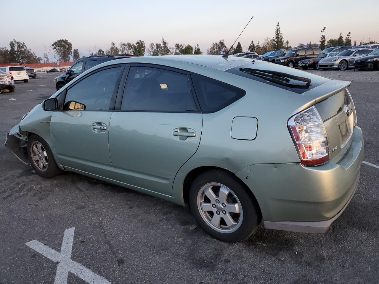 Image 2 of 2007 TOYOTA PRIUS  2007 with VIN JTDKB20U777639625