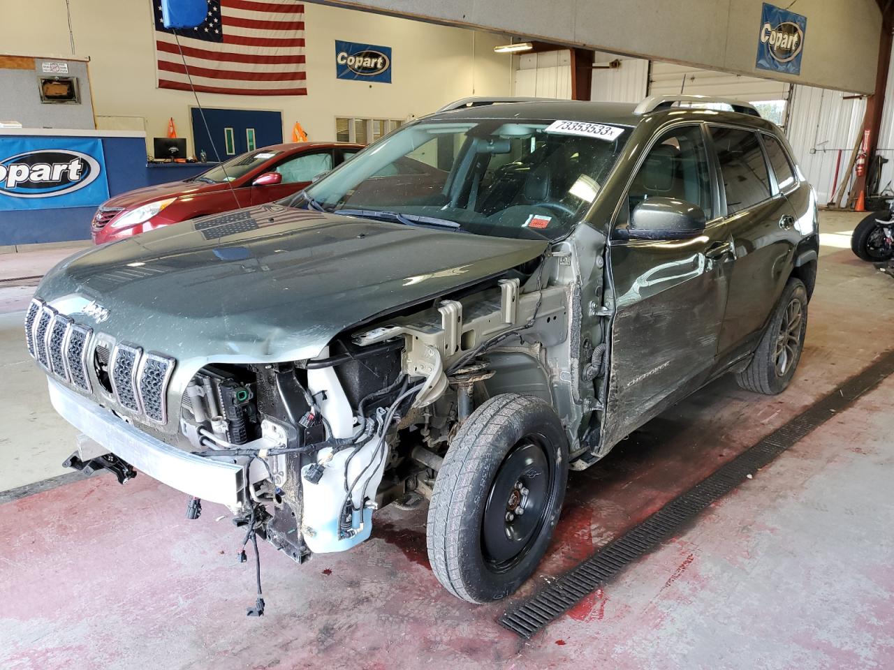 Image 1 of 2019 JEEP CHEROKEE LATITUDE PLUS 2019 with VIN 1C4PJMLB2KD306029