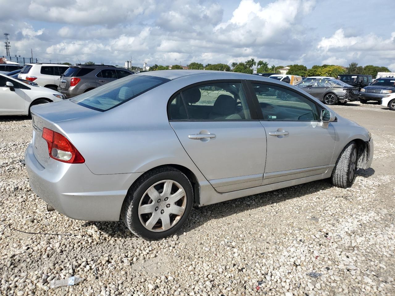 Изображение 3 2009 HONDA CIVIC LX 2009 с VIN 19XFA15559E022467