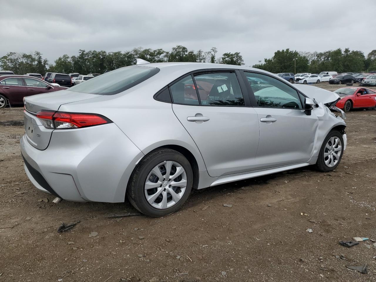Изображение 3 2021 TOYOTA COROLLA LE 2021 с VIN 5YFEPMAE7MP191382