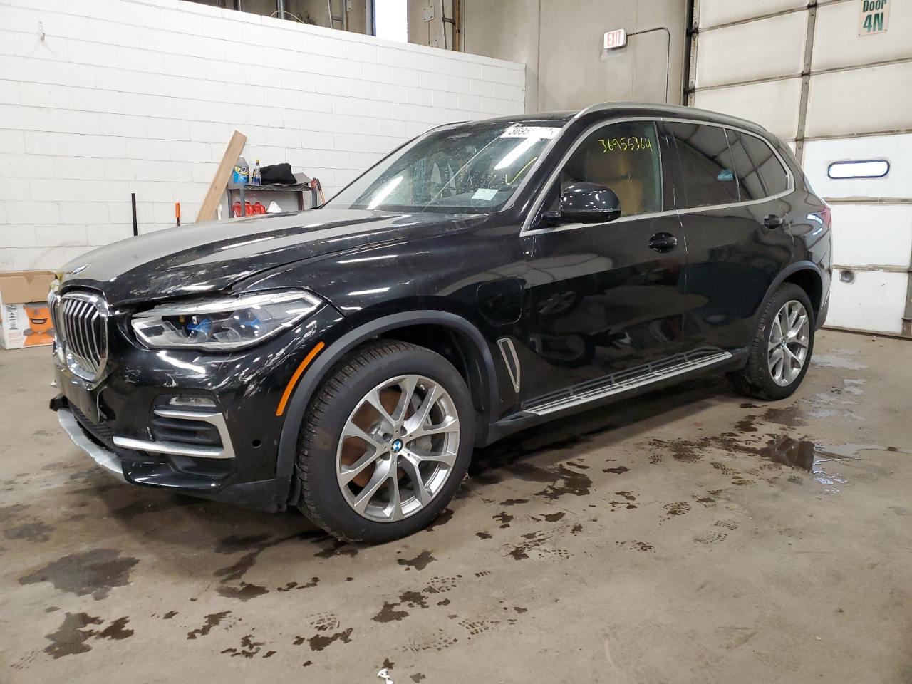 Изображение 2021 BMW X5 XDRIVE45E 2021