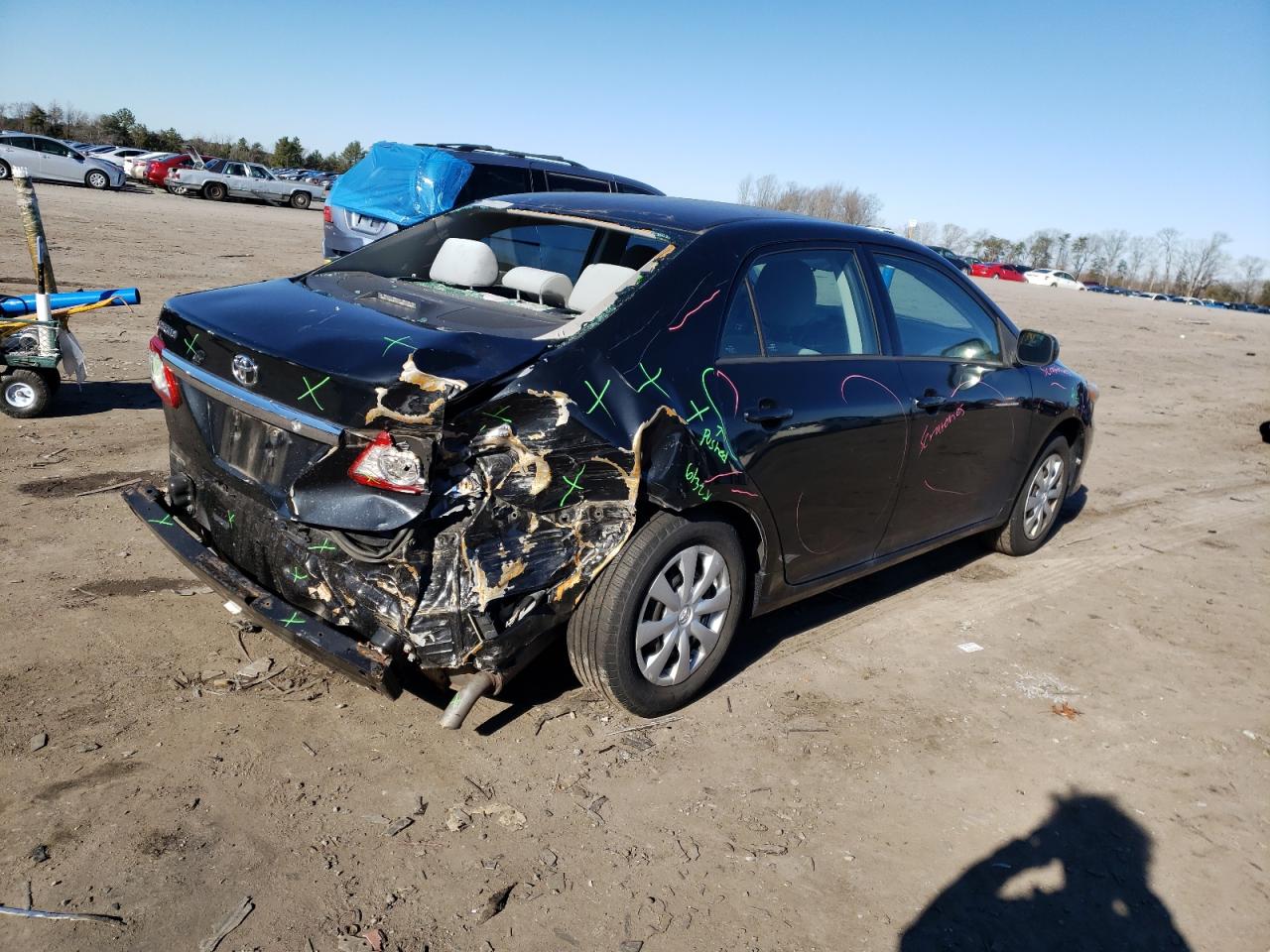 Изображение 3 2013 TOYOTA COROLLA BASE 2013 с VIN 2T1BU4EE3DC970011