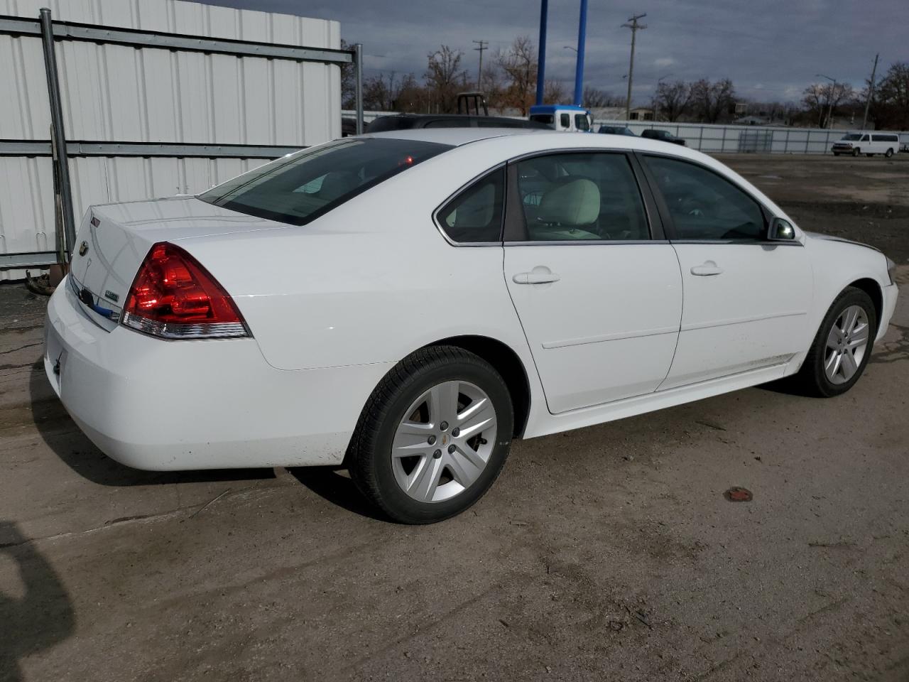 Obraz 3 z 2011 CHEVROLET IMPALA LS 2011 z VIN 2G1WF5EK0B1270667