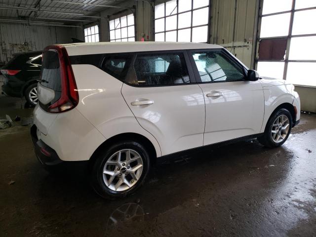 Изображение 3 2022 KIA SOUL LX 2022 с VIN KNDJ23AU5N7171715