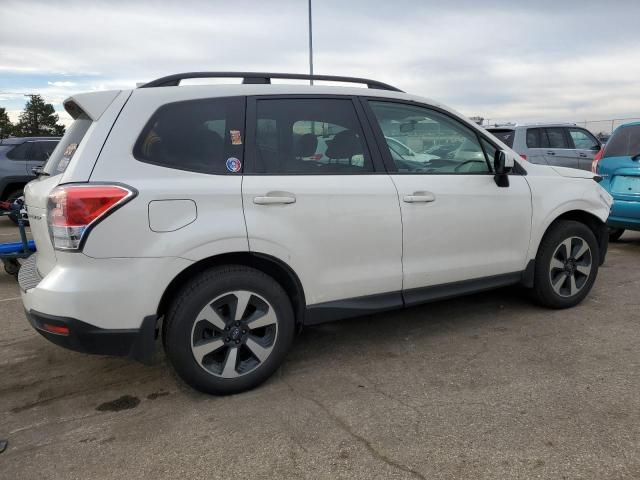 Image 3 of 2018 SUBARU FORESTER 2.5I PREMIUM 2018 with VIN JF2SJAEC7JH492707