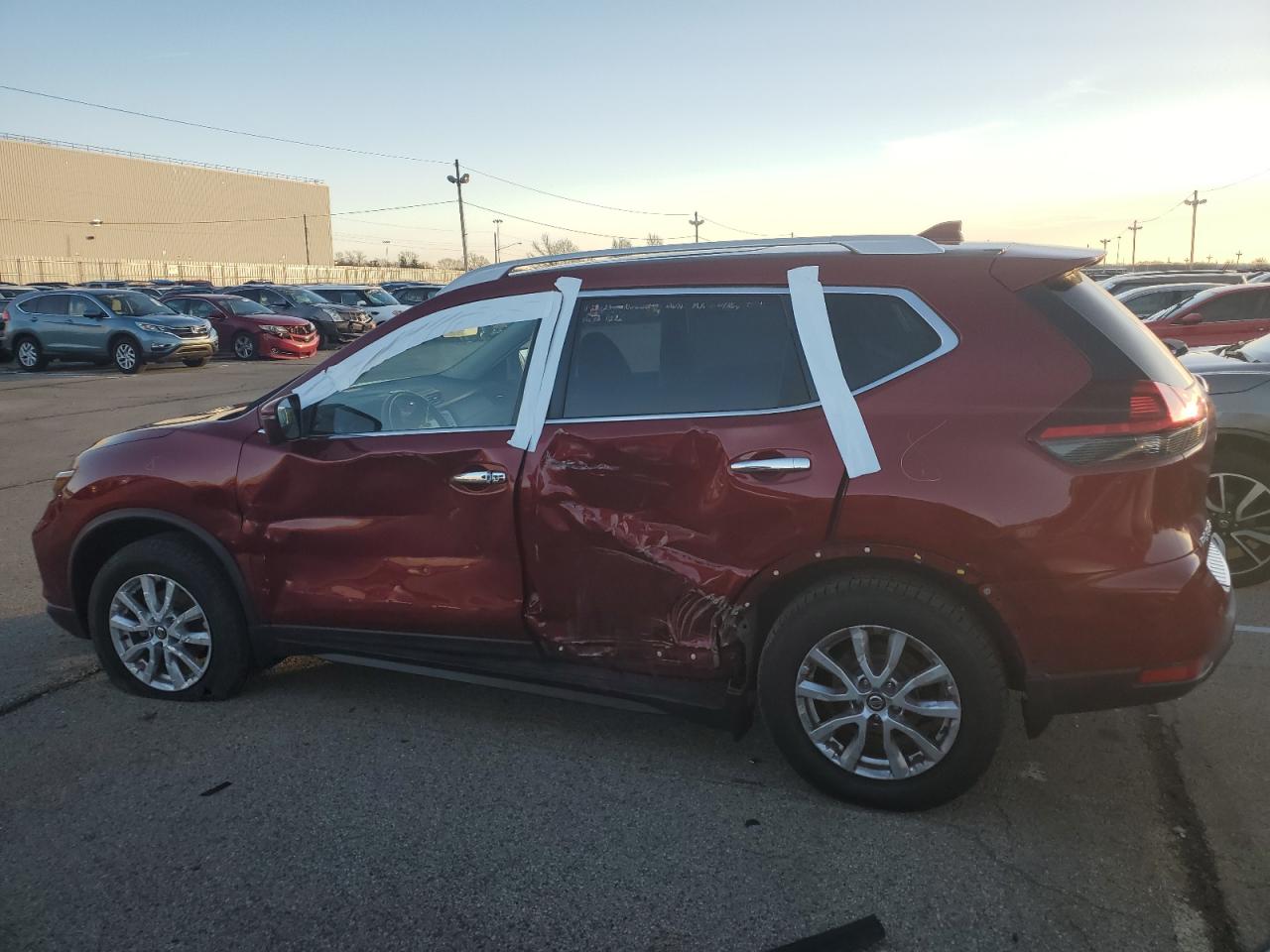 Image 2 of 2018 NISSAN ROGUE S 2018 with VIN 5N1AT2MV9JC851867