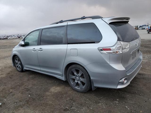 Obraz 2 z 2017 TOYOTA SIENNA SE 2017 z VIN 5TDXZ3DC9HS766473
