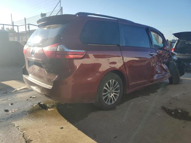 Image 3 of 2018 TOYOTA SIENNA XLE 2018 with VIN 5TDYZ3DC9JS947082