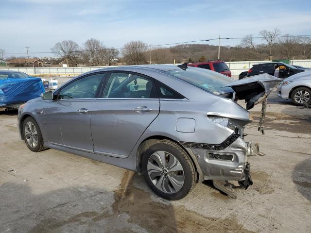 Image 2 of 2015 HYUNDAI SONATA HYBRID 2015 with VIN KMHEC4A42FA132939