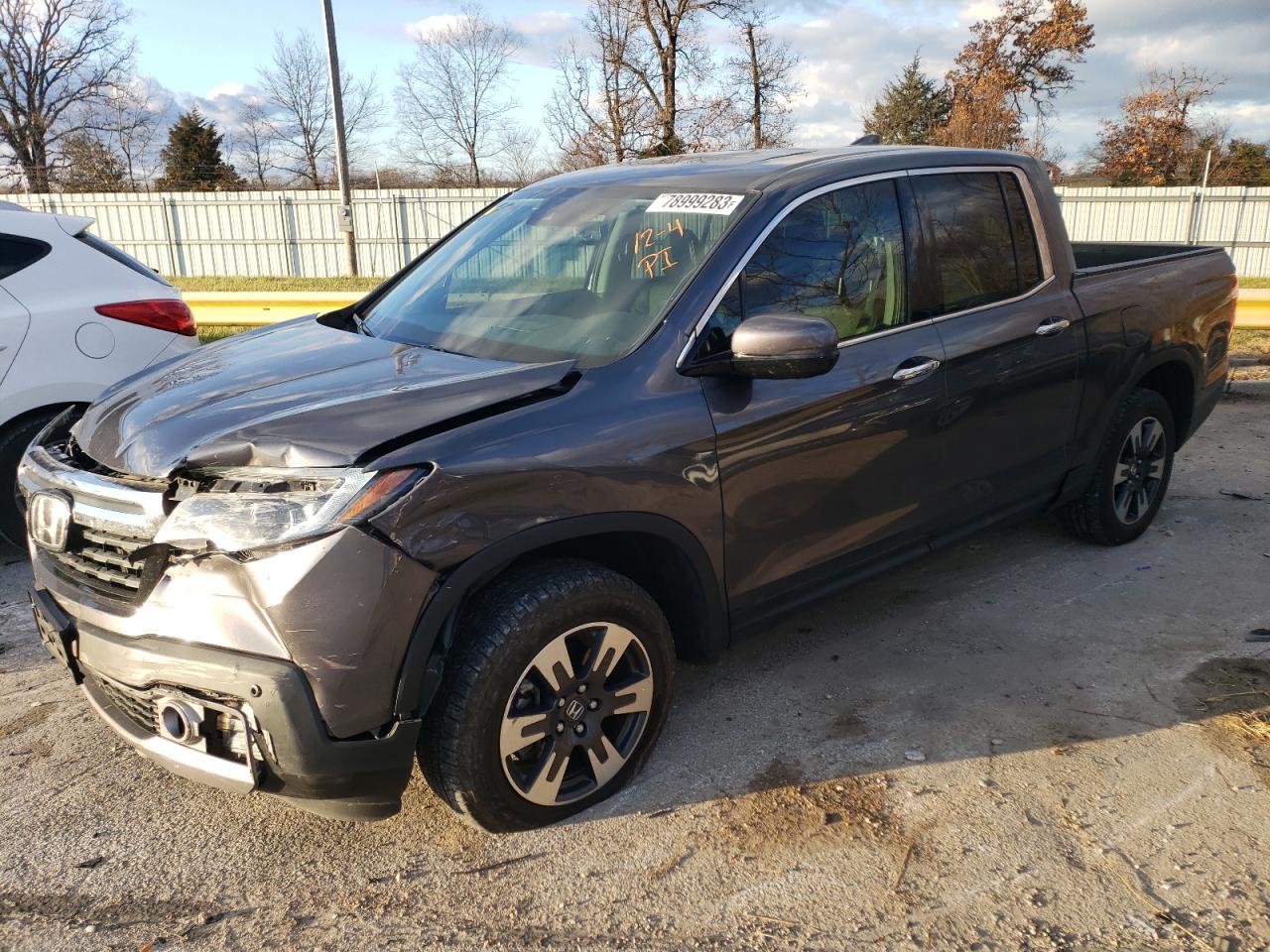 Obraz 1 z 2018 HONDA RIDGELINE RTL 2018 z VIN 5FPYK3F73JB015542