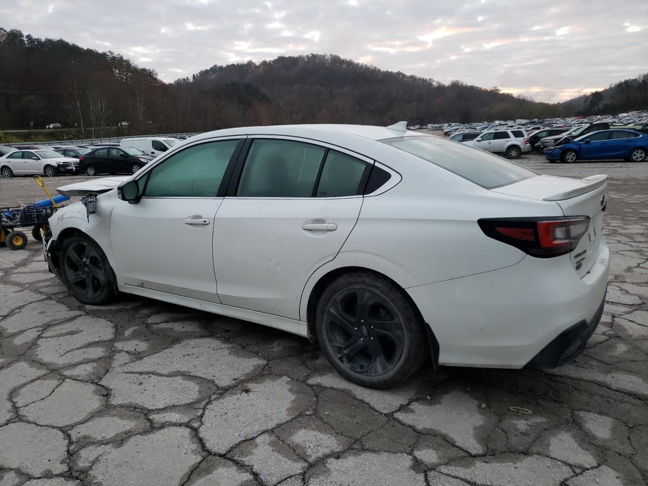 Изображение 2 2021 SUBARU LEGACY SPORT 2021 с VIN 4S3BWAG62M3010671