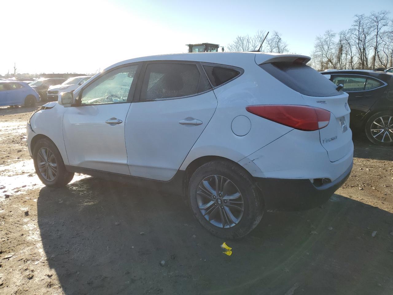 Image 2 of 2015 HYUNDAI TUCSON GLS 2015 with VIN KM8JTCAF7FU984731