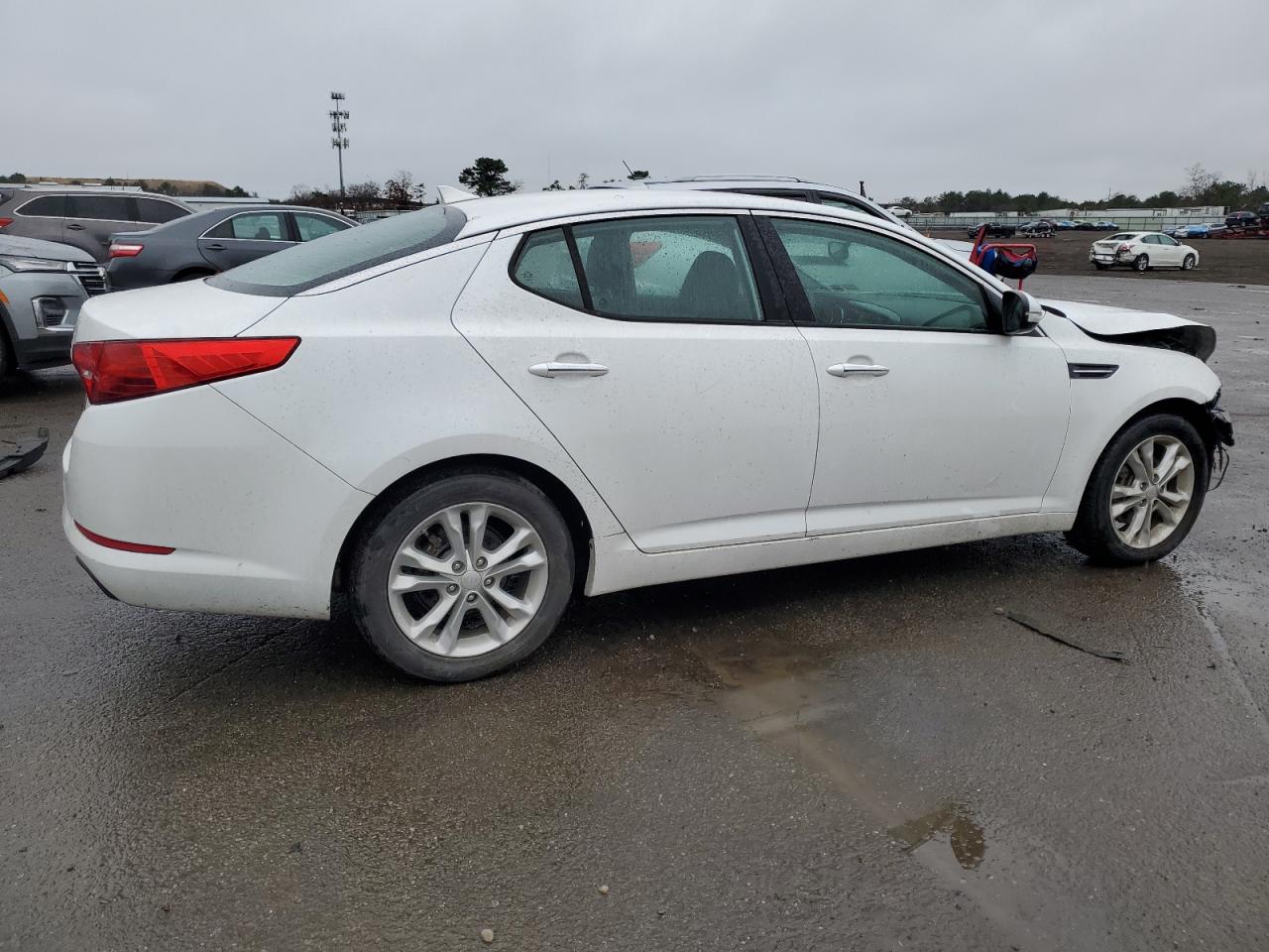 Obraz 3 z 2013 KIA OPTIMA LX 2013 z VIN 5XXGM4A79DG191749