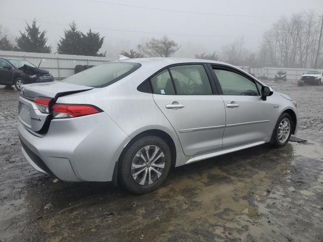Image 3 of 2020 TOYOTA COROLLA LE 2020 with VIN JTDEBRBEXLJ004424